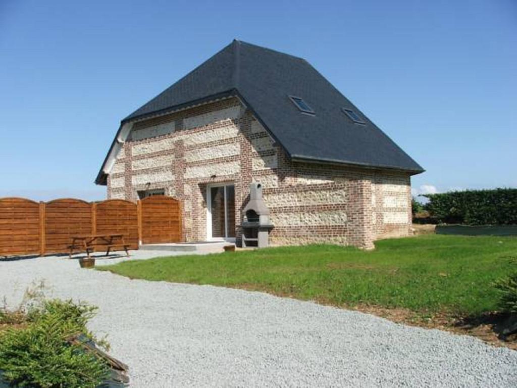 Holiday home Les Champs De La